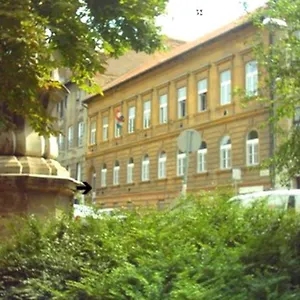  Hostel Season