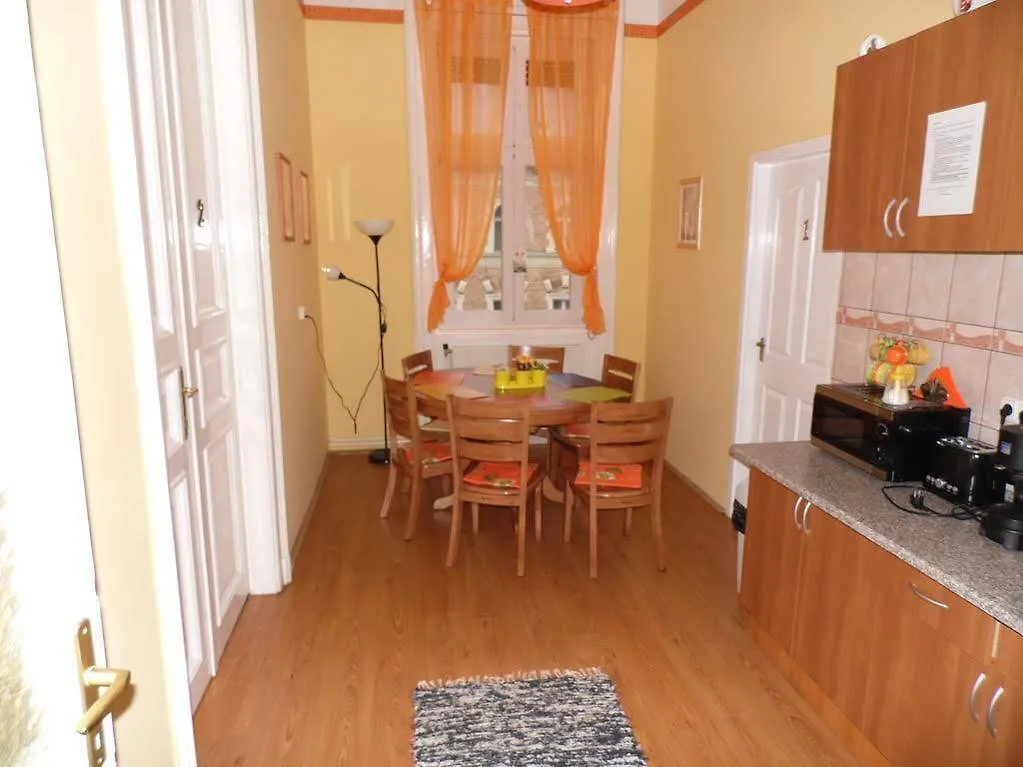 West Side Hostel Budapest
